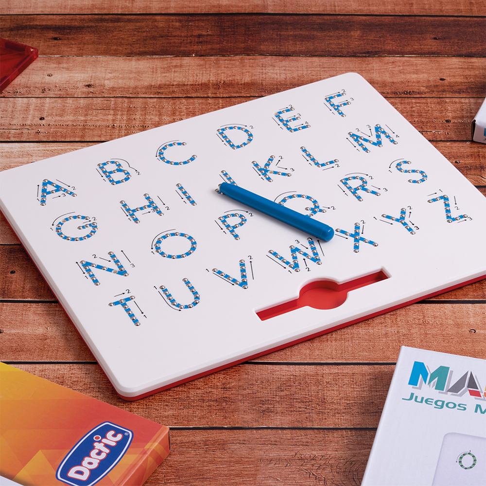 Tablero Magnético de Letras Mayúsculas - Imagen 3